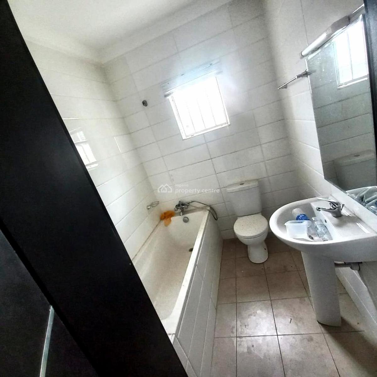 5 Bedroom Semi-detached House + 2 Bq, Lekki Phase 1, Lekki, Lagos, House for Rent