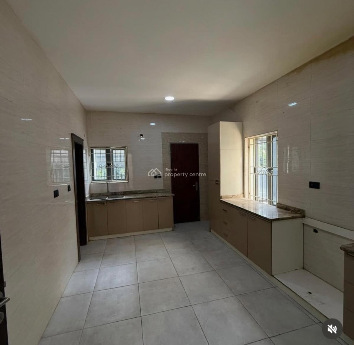 Standard 5 Bedroom Semi-detached Duplex with Bq, Wuse 2, Abuja, Semi-detached Duplex for Rent