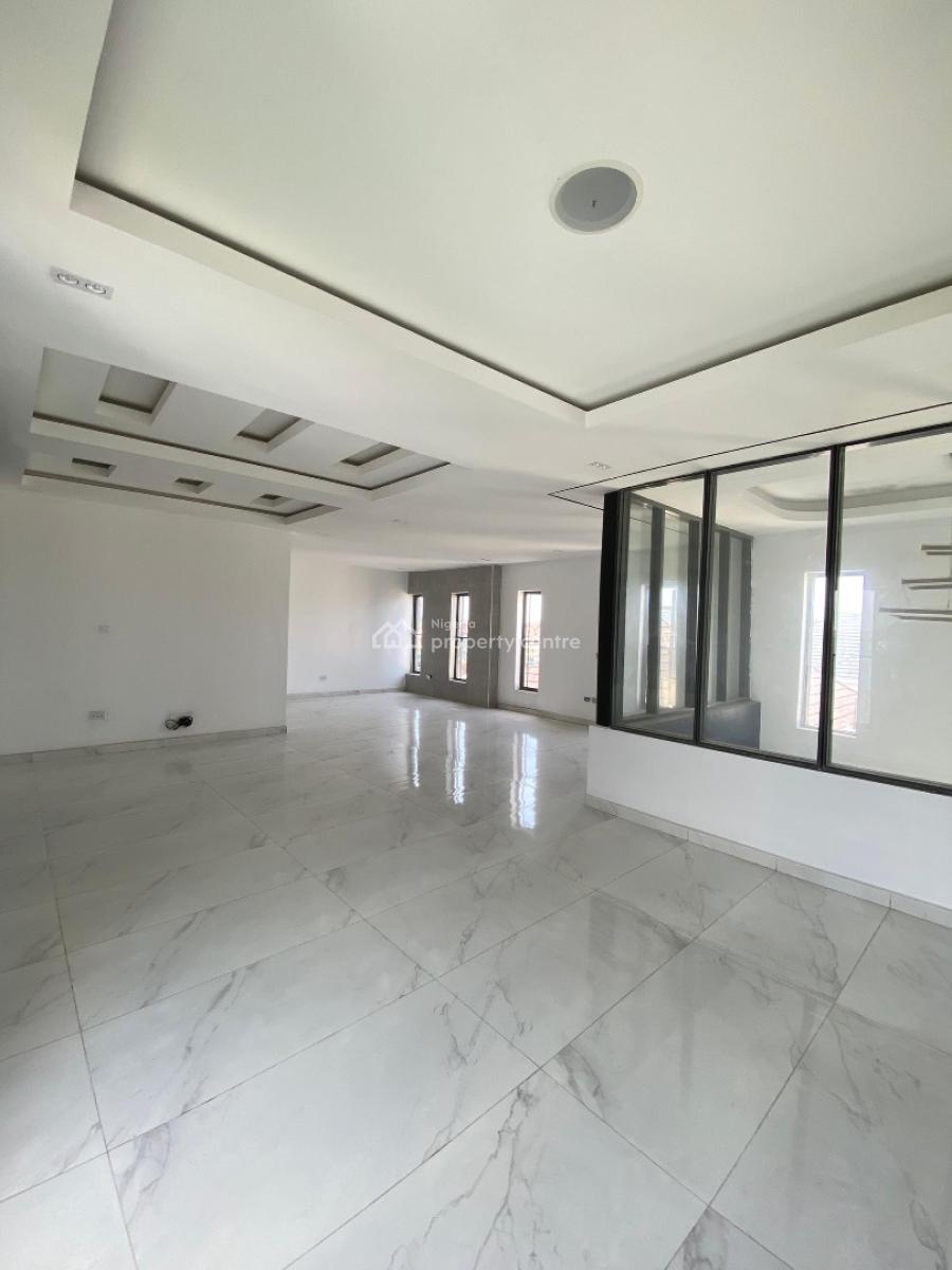 Looking for a 5 Bedroom Semi Detached, Osapa, Lekki, Lagos, Semi-detached Duplex for Sale