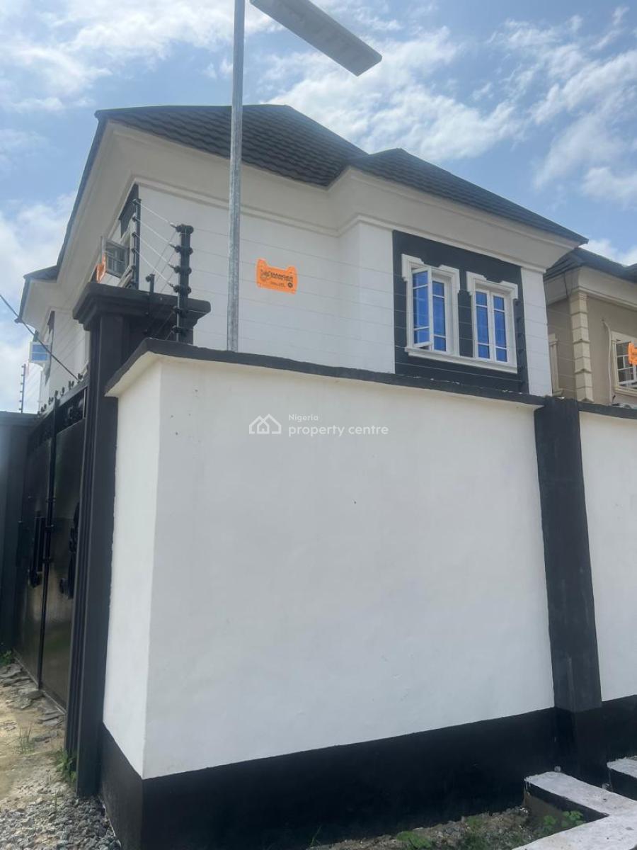 Well Renovated 4-bedroom Detached Duplex with Gazette, Ogunfayo Area, Eputu, Awoyaya, Ibeju Lekki, Lagos, Detached Duplex for Sale