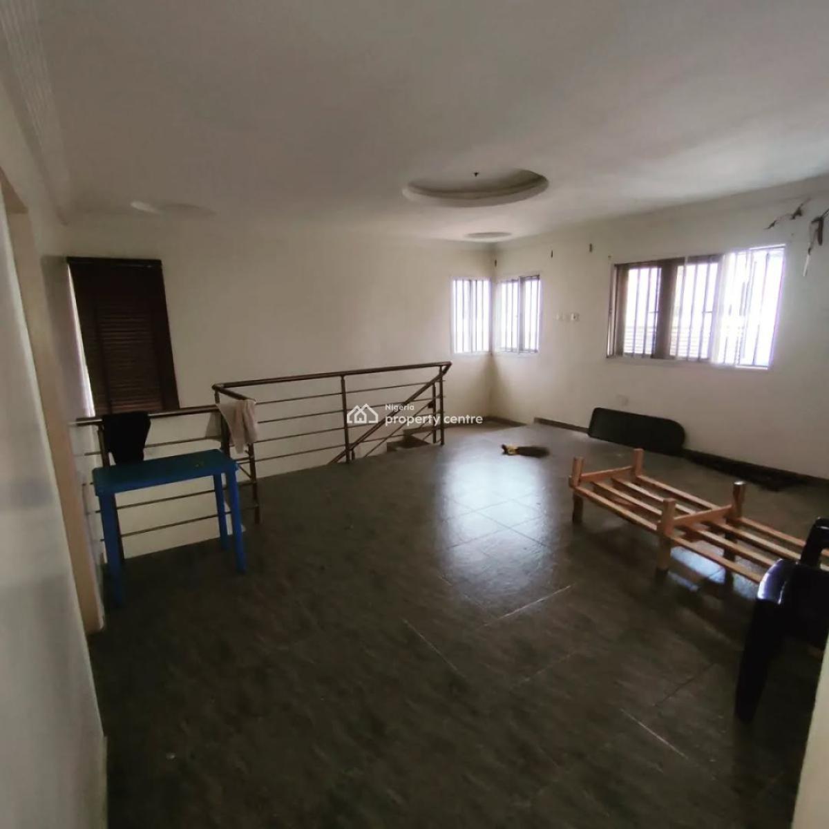 4 Bedroom House with Bq, Domino Road, Ologolo, Lekki, Lagos, Semi-detached Duplex for Rent