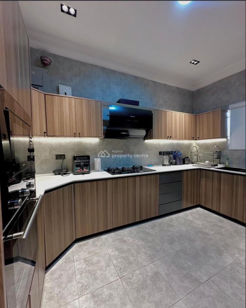 Luxury 3bed Apartment with Ps5, Off Adetokunbo, Wuse 2, Abuja, Flat / Apartment Short Let