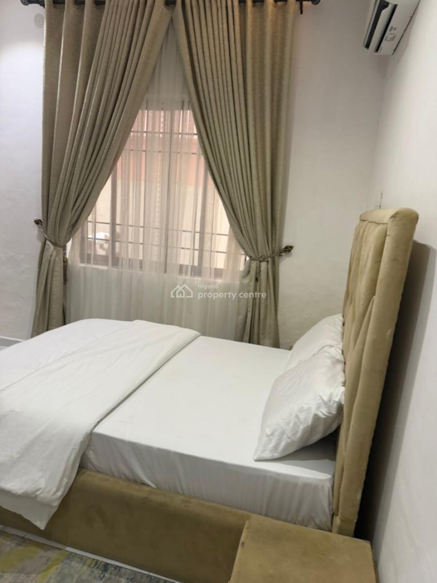 Furnished 3 Bedroom Apartment, Off Admiralty Way, Lekki Phase 1, Lekki, Lagos, Flat / Apartment for Rent