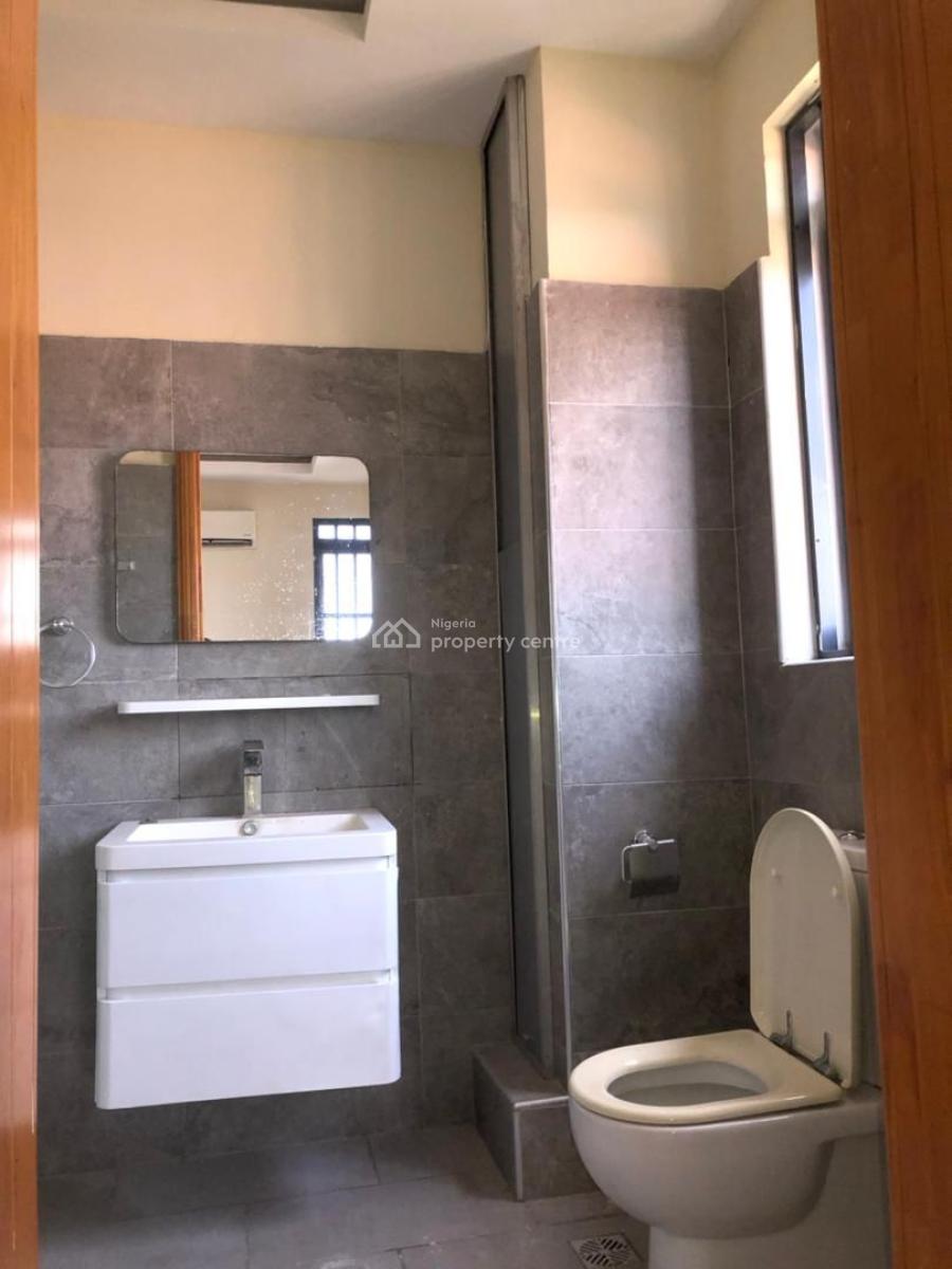 a Fully Finished 3 Bedroom Apartment, Lekki Phase 1, Lekki, Lagos, Flat / Apartment for Rent