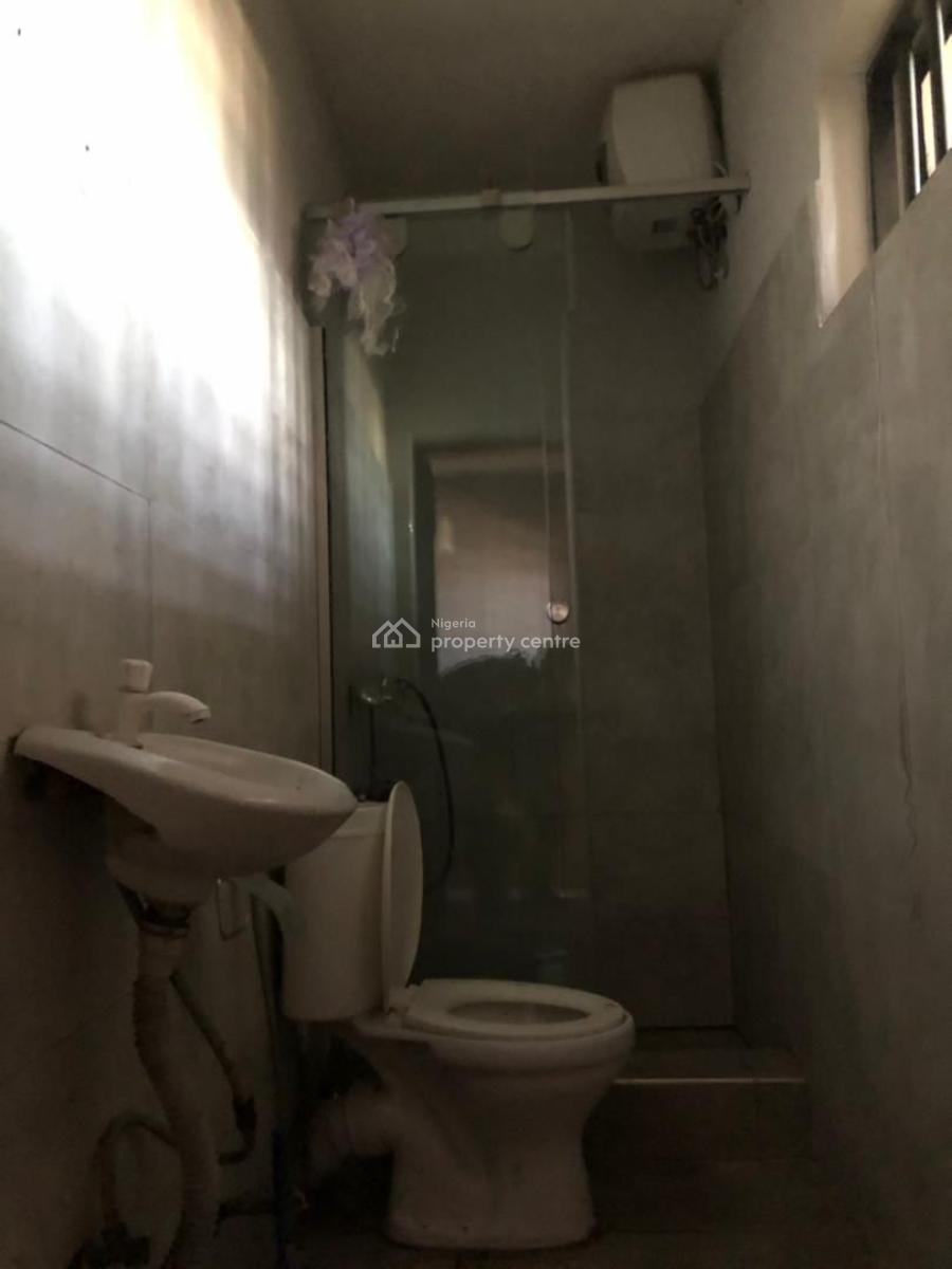 a Fully Finished 3 Bedroom Apartment, Lekki Phase 1, Lekki, Lagos, Flat / Apartment for Rent