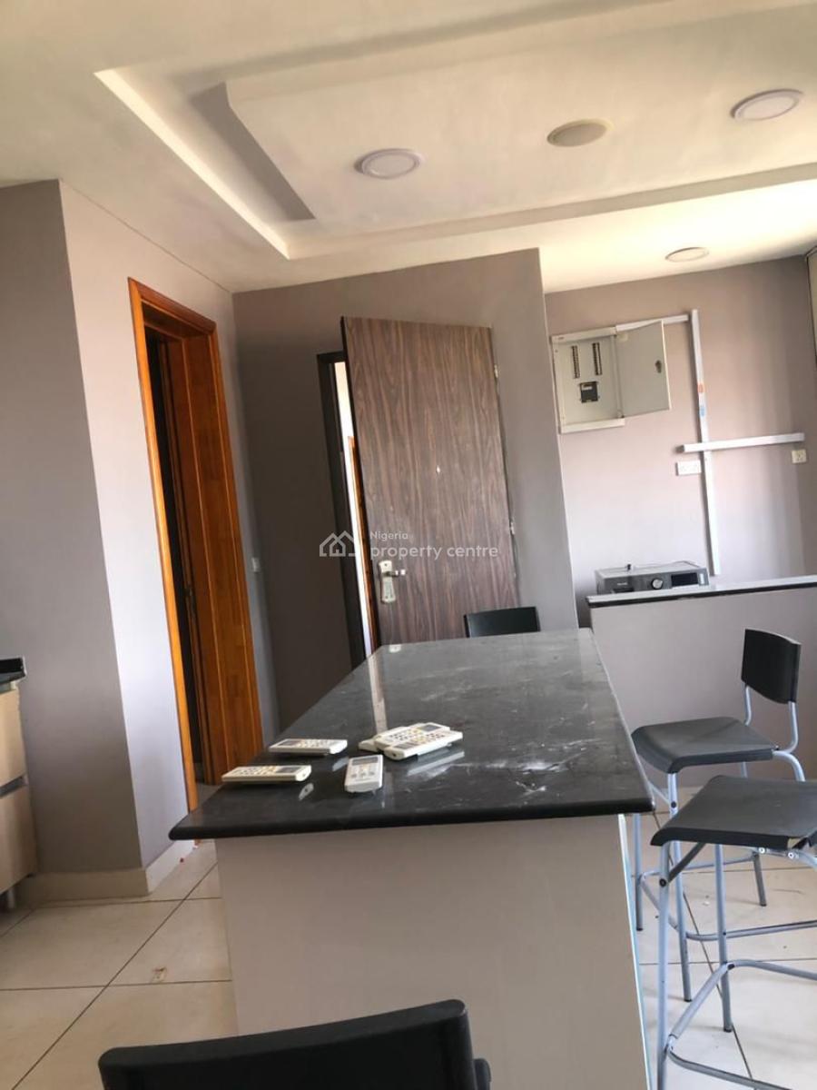 a Fully Finished 3 Bedroom Apartment, Lekki Phase 1, Lekki, Lagos, Flat / Apartment for Rent