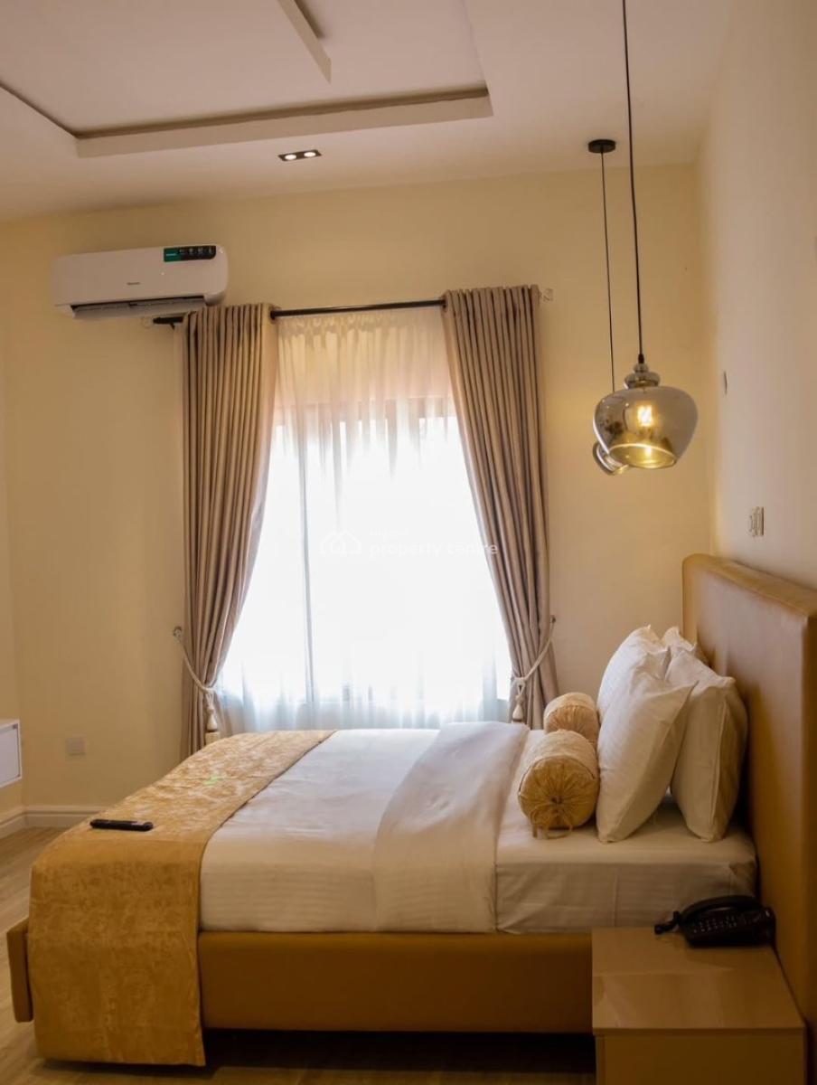 Luxury 1 Bed Apartment with Gym, Off Avenue, Maitama District, Abuja, Flat / Apartment Short Let