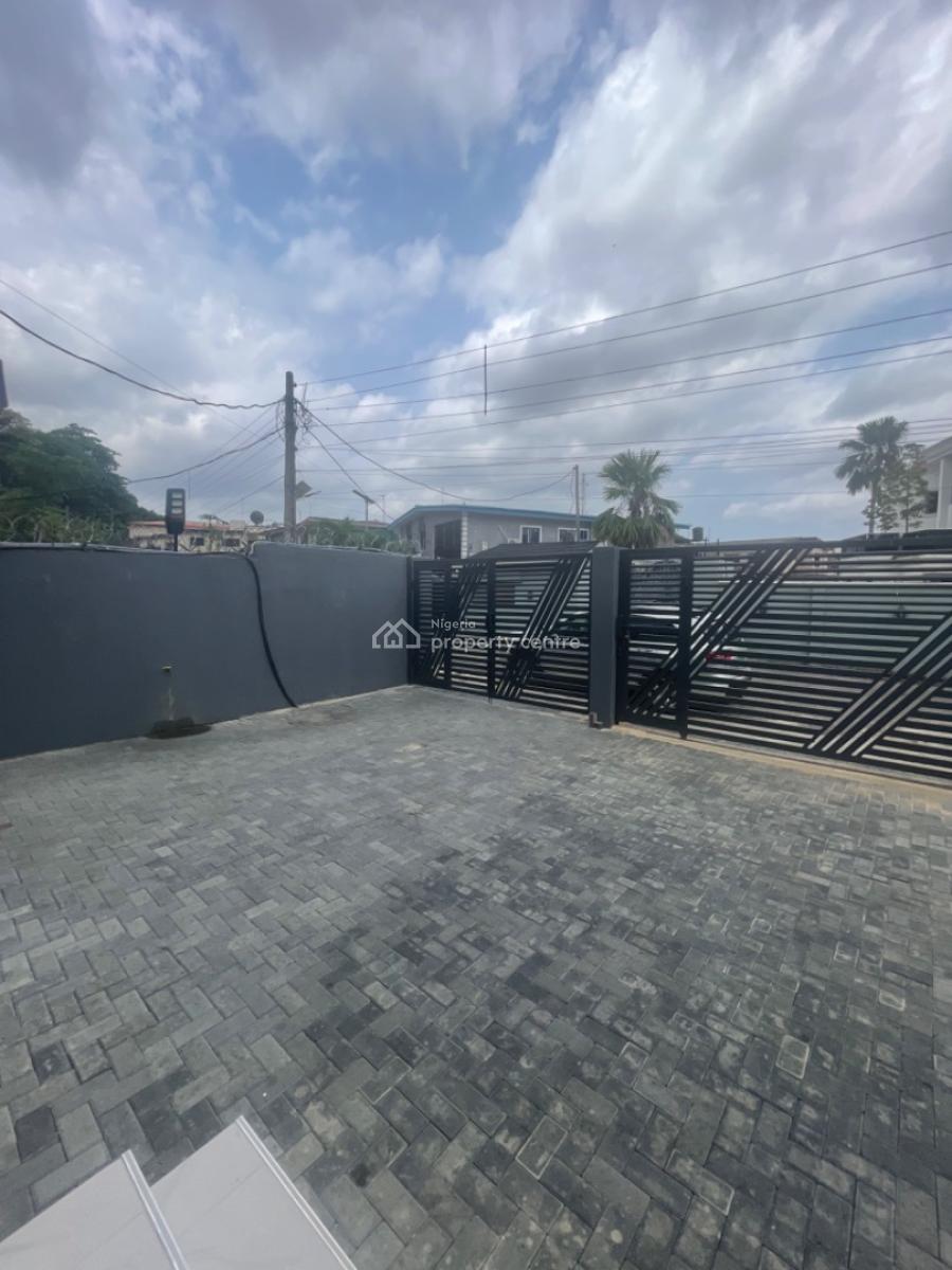 3 Bedroom Spacious Duplex, Oregun, Ikeja, Lagos, Semi-detached Duplex for Sale