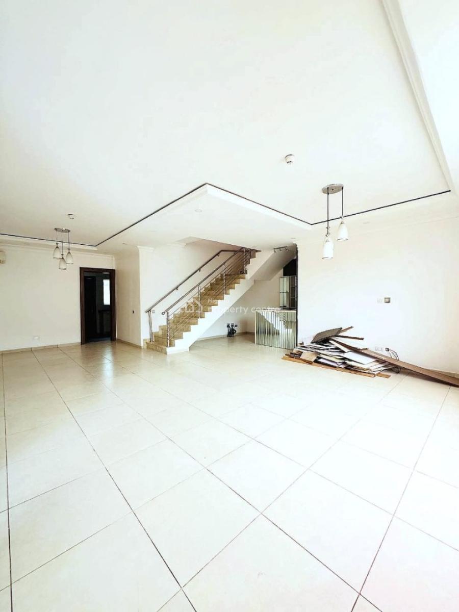 Well Maintained Four Bedroom Terrace House with Bq, Banana Island, Ikoyi, Lagos, Terraced Duplex for Rent