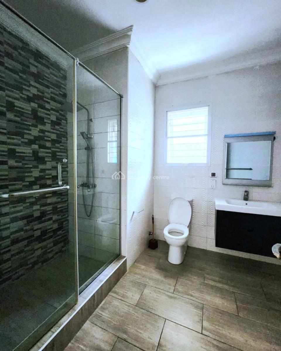 Well Maintained Four Bedroom Terrace House with Bq, Banana Island, Ikoyi, Lagos, Terraced Duplex for Rent