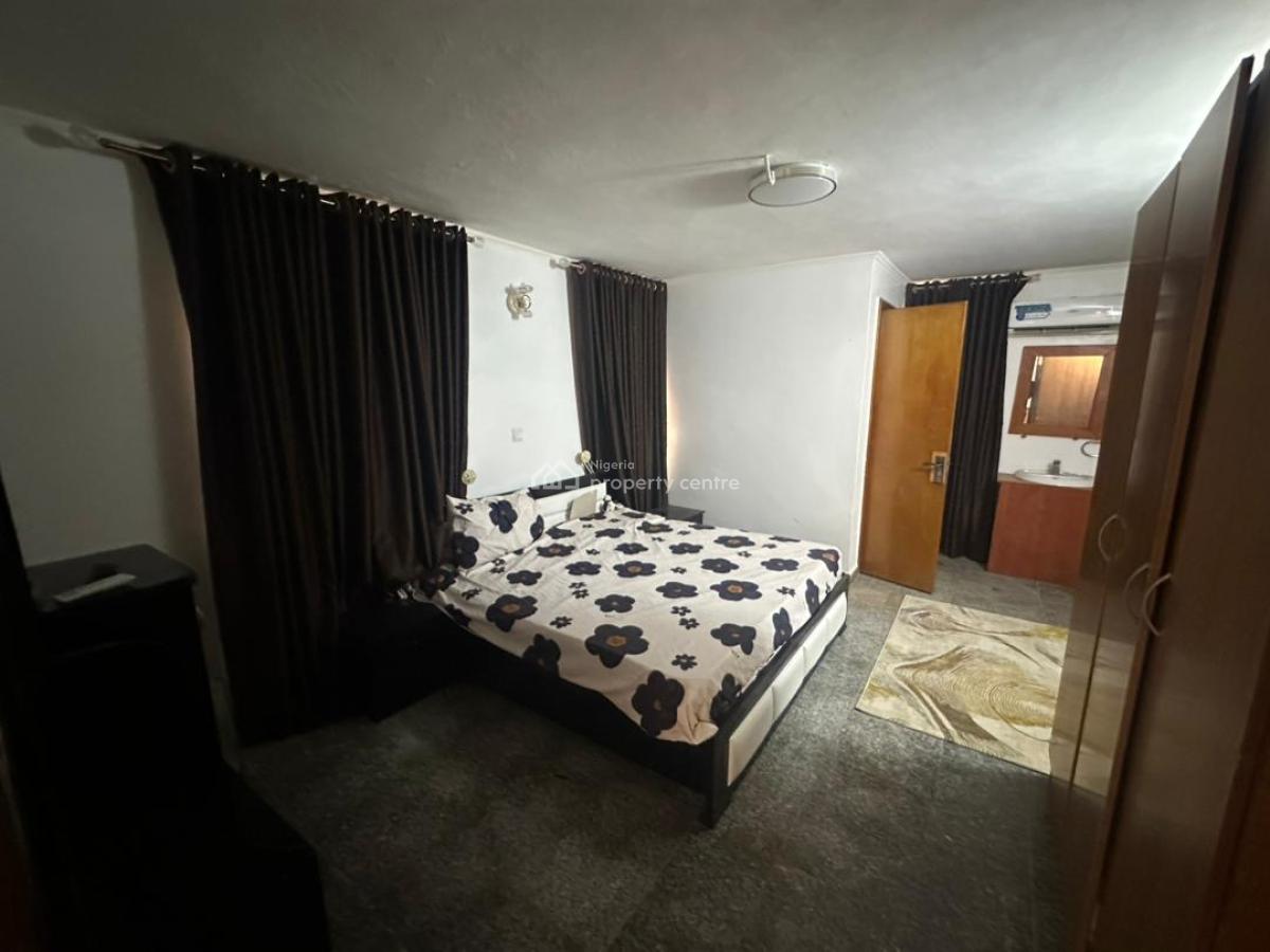 Luxuriously Furnished and Serviced 2 Bedroom Apartment, Maitama District, Abuja, Flat / Apartment for Rent