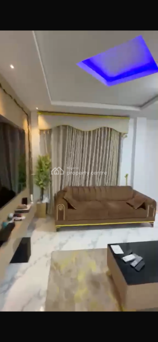 Fully Furnished Standard 2 Bedrooms Flat, Alagomeji, Yaba, Lagos, Flat / Apartment for Rent