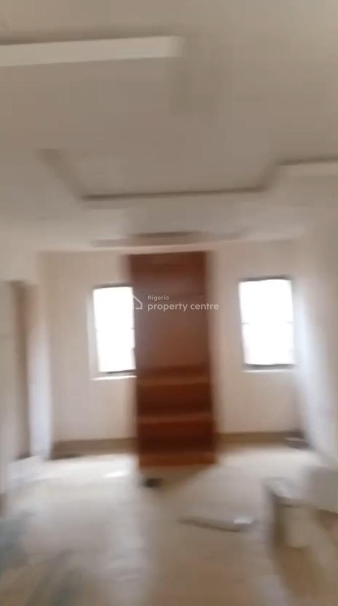 a 3 Bedroom Apartment, Oyemekun College Road, Abule Egba, Agege, Lagos, Flat / Apartment for Rent