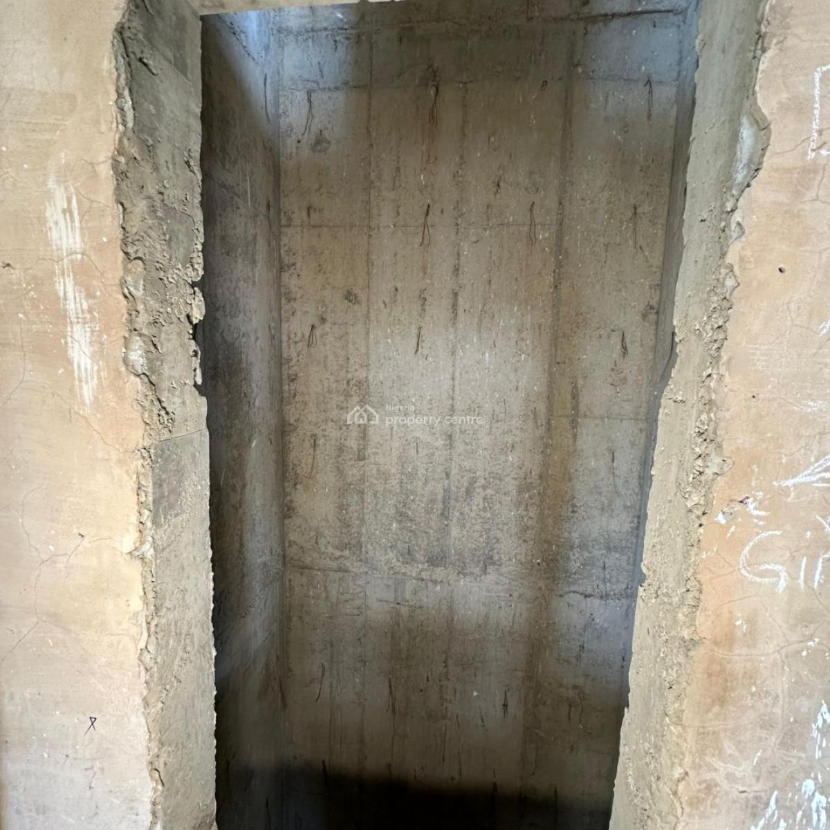 Spacious Two Bedroom Apartment, Oniru, Victoria Island (vi), Lagos, Block of Flats for Sale