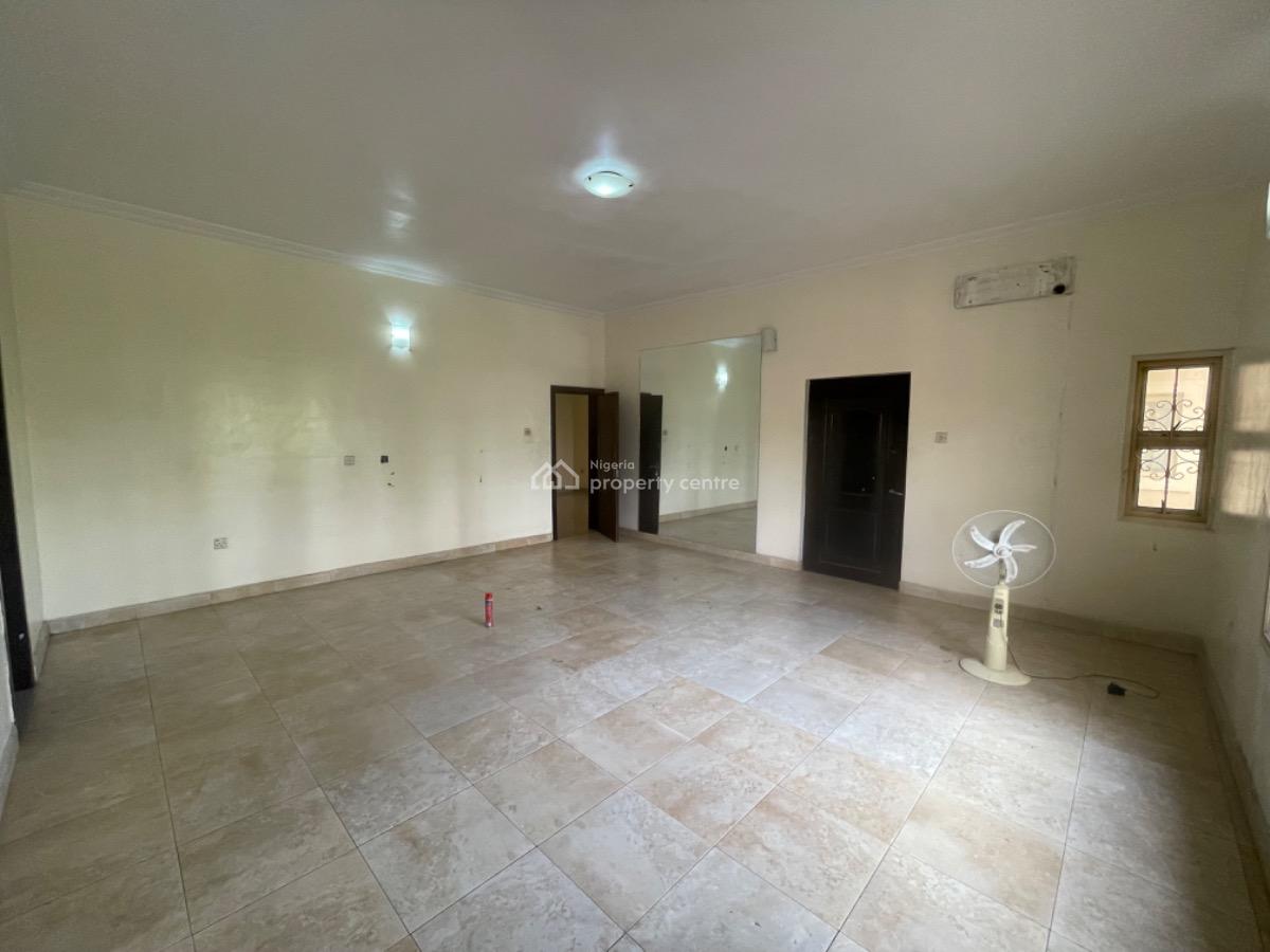 Very Spacious 4 Bedroom with Bq, Lekki Phase 1, Lekki, Lagos, Semi-detached Duplex for Rent