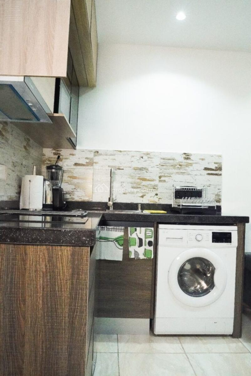 Luxury 1 Bedroom Apartment, Lekki Phase 1, Lekki, Lagos, Flat / Apartment Short Let