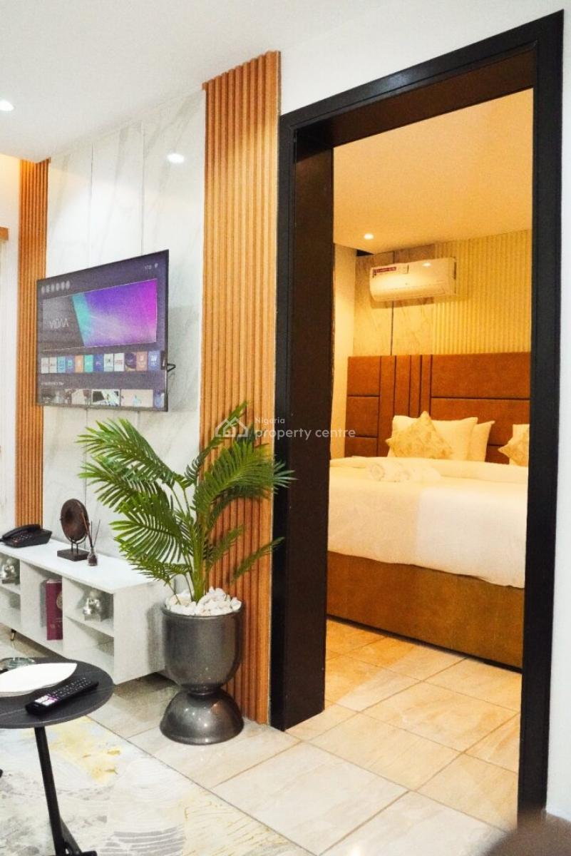 Luxury 1 Bedroom Apartment, Lekki Phase 1, Lekki, Lagos, Flat / Apartment Short Let