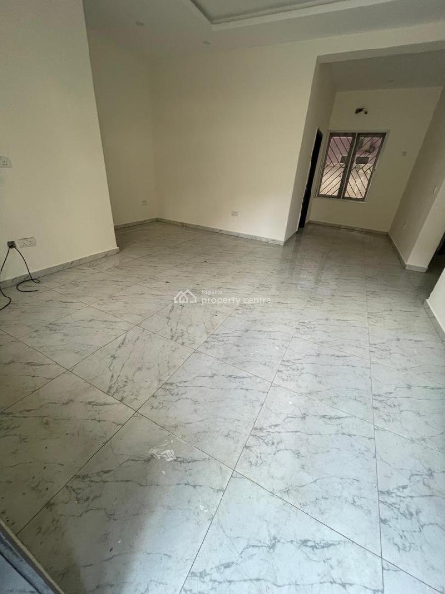 Neat and Nice 3 Bedroom Apartment, Lekki Phase 1, Lekki, Lagos, House for Rent