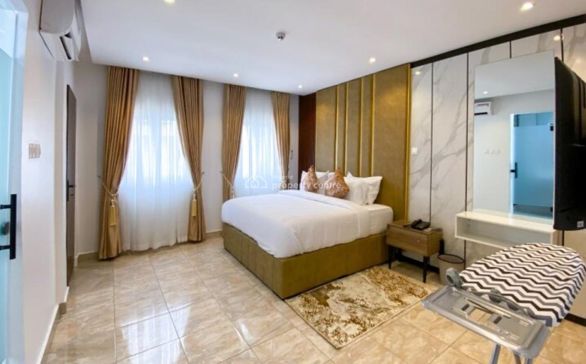 Luxury 1 Bedroom Apartment, Lekki Phase 1, Lekki, Lagos, Flat / Apartment Short Let