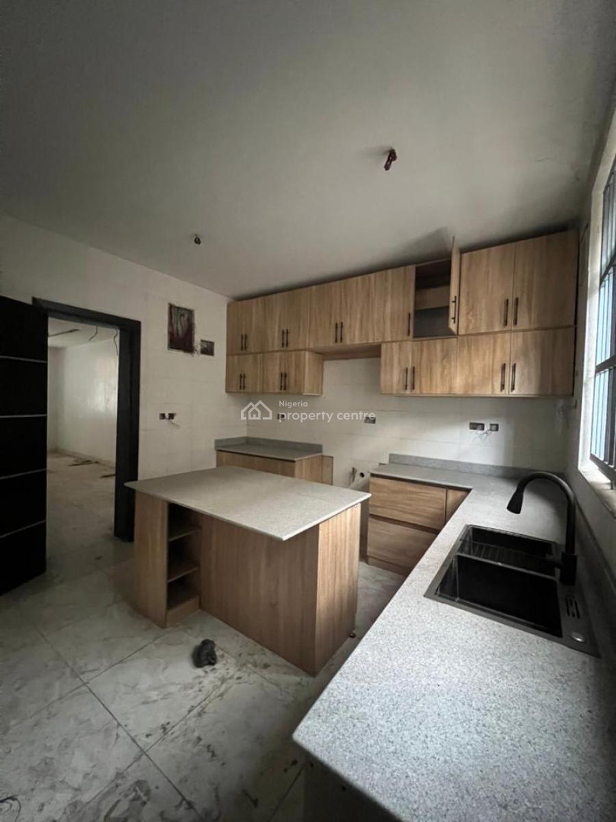 2 Bedroom Apartment Ground Floor, Idado, Lekki, Lagos, Flat / Apartment for Rent