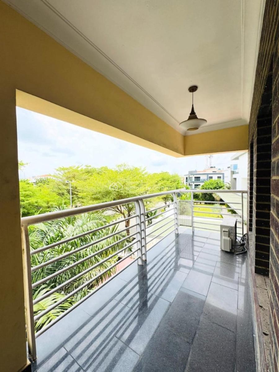 Well Built Four Bedroom Terrace, Banana Island, Ikoyi, Lagos, Terraced Duplex for Rent
