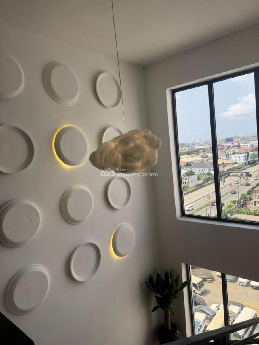 Luxury 4 Bedroom Apartment, Lekki Phase 1, Lekki, Lagos, Flat / Apartment Short Let