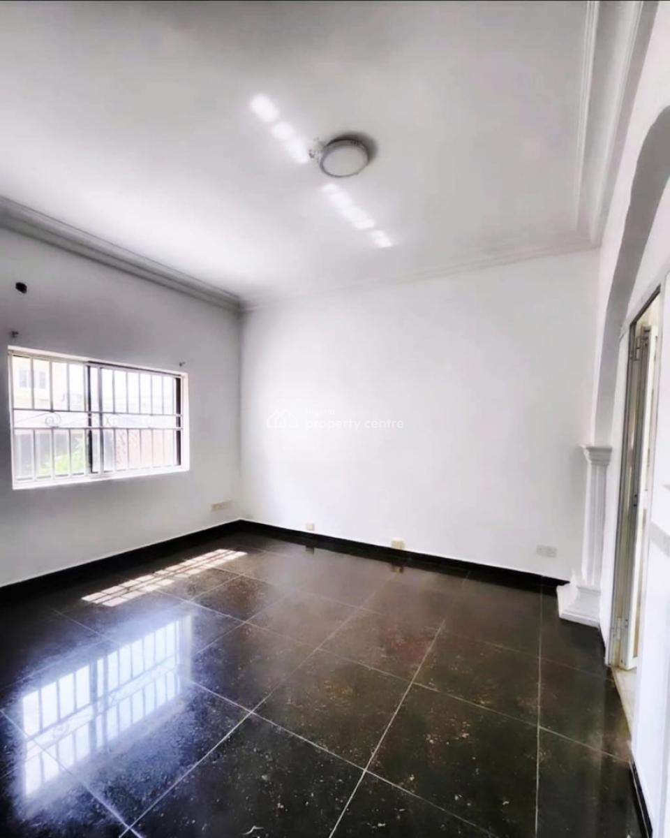 Commercial 5 Bedroom Semi-detached Duplex + Bq, Lekki Phase 1, Lekki, Lagos, Office Space for Rent