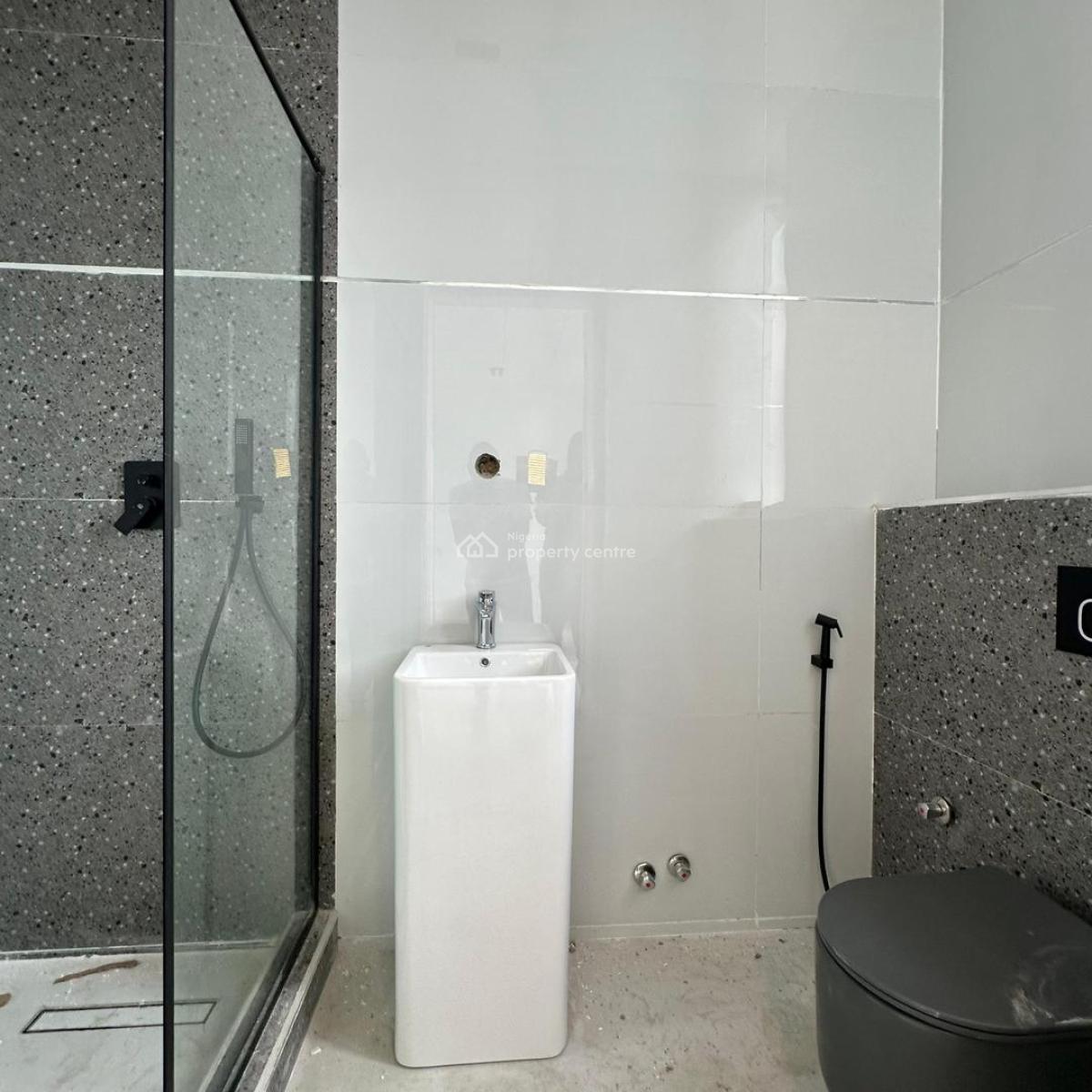 Luxurious 5 Bedroom Self Compound Terrace Duplex with Bq, Lekki Phase 1, Lekki, Lagos, Terraced Duplex for Sale