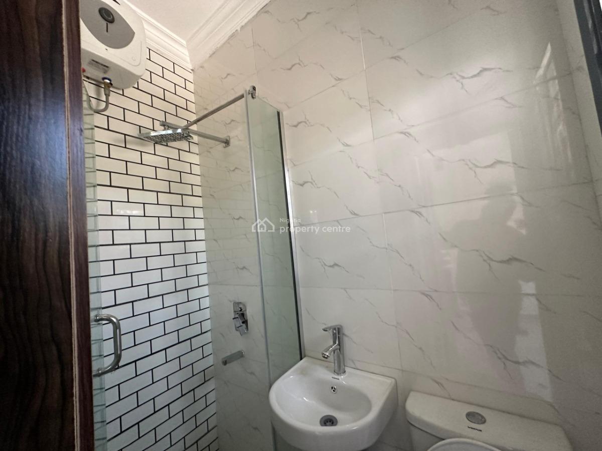 a Room and Parlour, Mafoluku, Oshodi, Lagos, Mini Flat (room and Parlour) for Rent