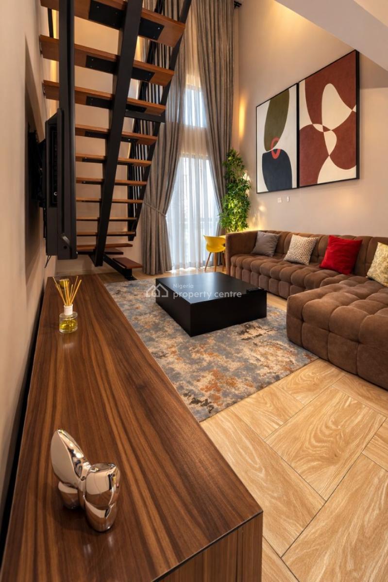 Stylish Studio Apartment with Juliet Balcony, City View and Rooftop, Opp. Train Terminal, Yaba, Lagos, Flat / Apartment Short Let