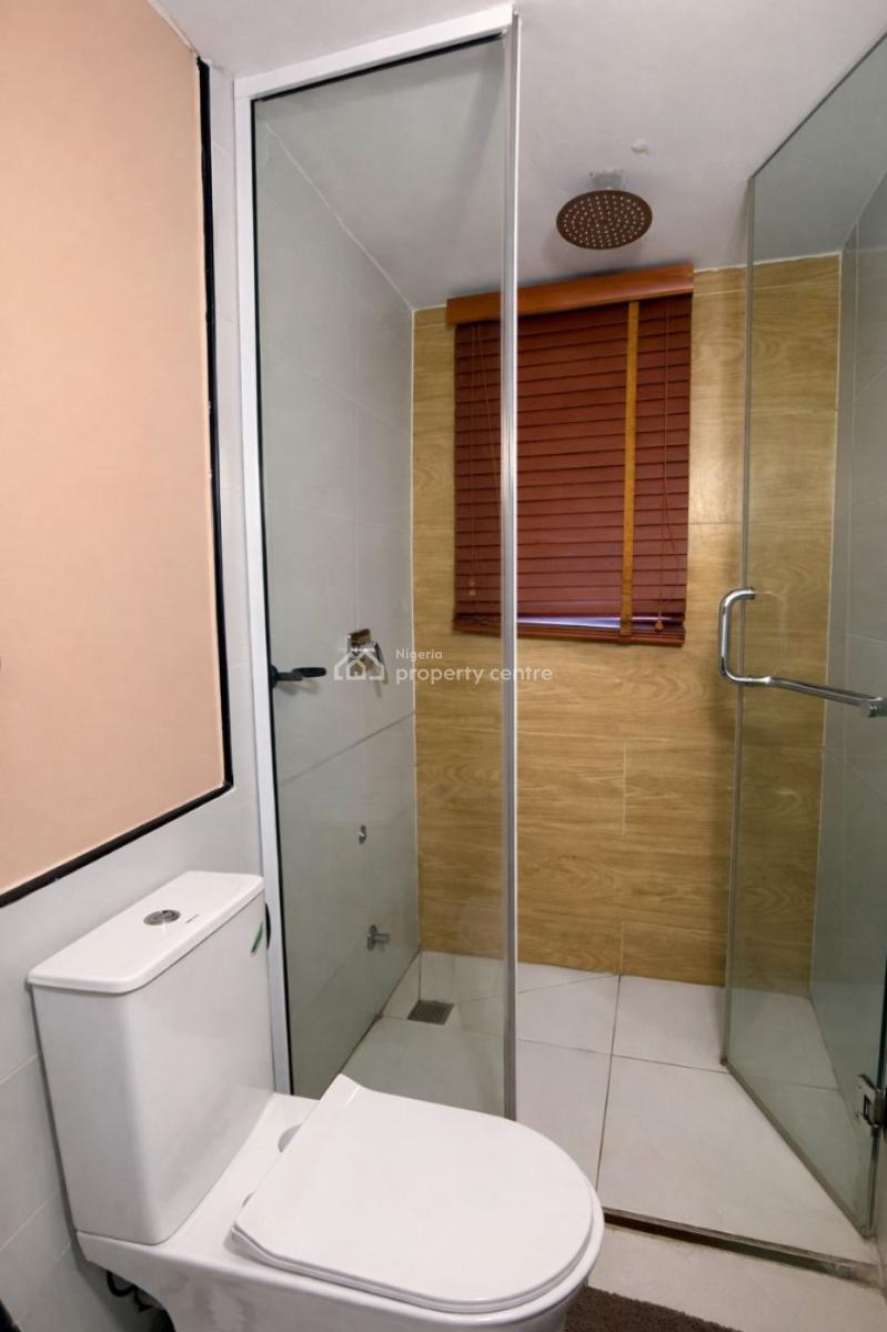 Stylish Studio Apartment with Juliet Balcony, City View and Rooftop, Opp. Train Terminal, Yaba, Lagos, Flat / Apartment Short Let