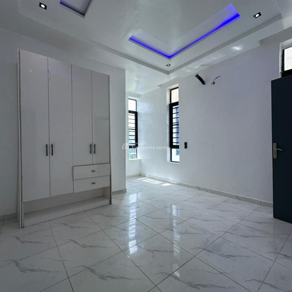 Luxurious 5 Bedroom Fully Detached Duplex with Bq, Vgc, Lekki, Lagos, Detached Duplex for Sale