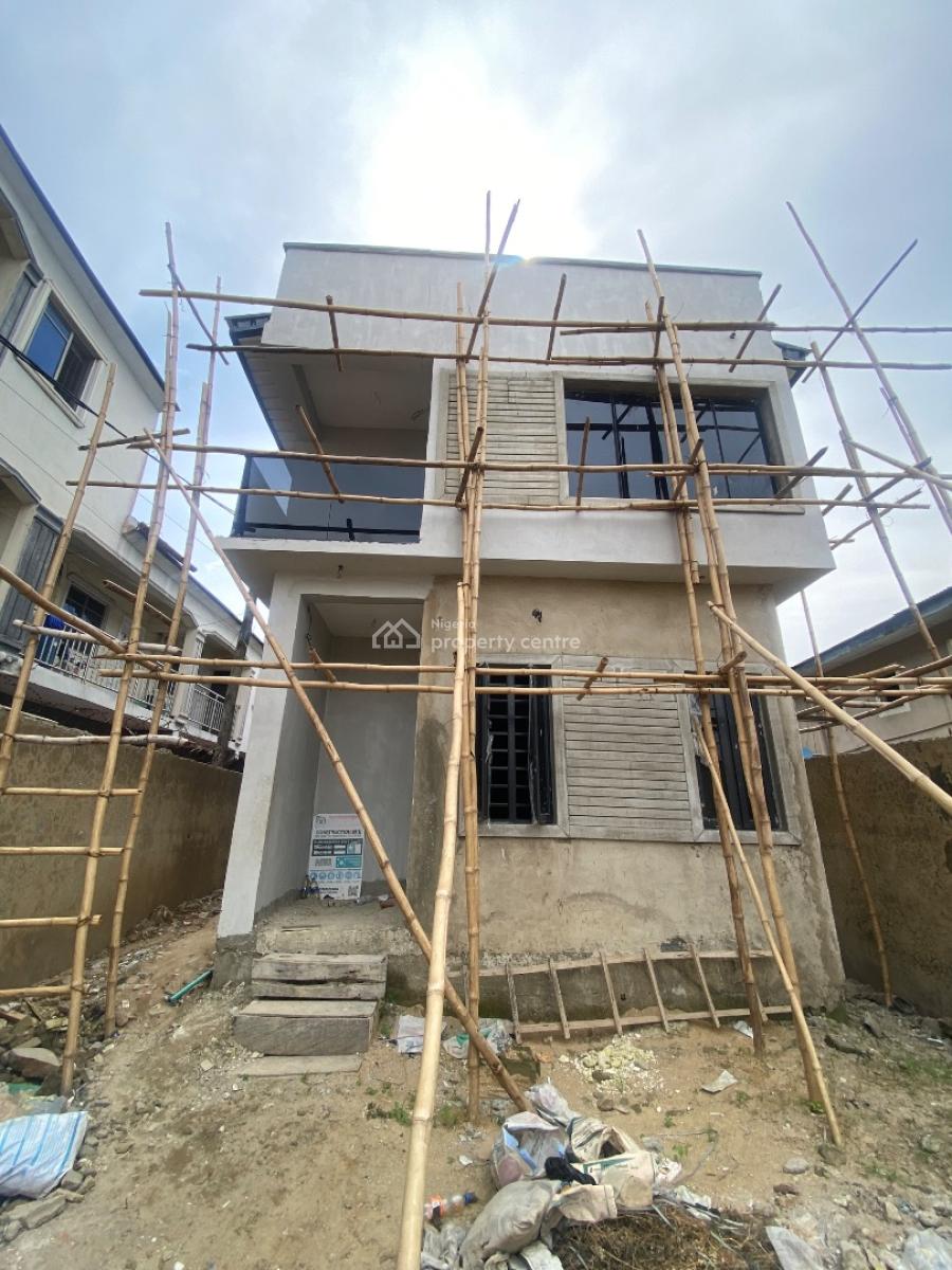 Newly Built and Spacious 3-bedroom Flats Upstairs, Off Adekunle Kuye, Agbonyin, Surulere, Lagos, House for Rent