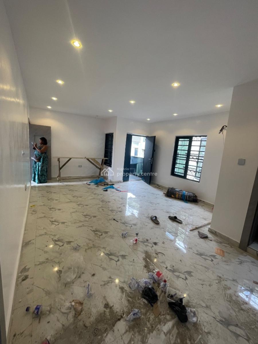 Newly Built 3-bedroom Flats Upstairs, Off Adekunle Kuye, Agbonyin, Surulere, Lagos, House for Rent
