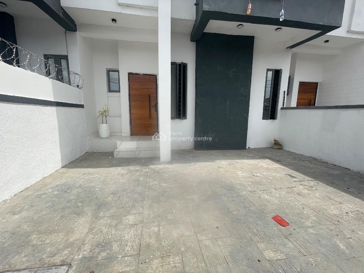 Standard 4 Bedroom Duplex, Sangotedo, Ajah, Lagos, Terraced Duplex for Sale
