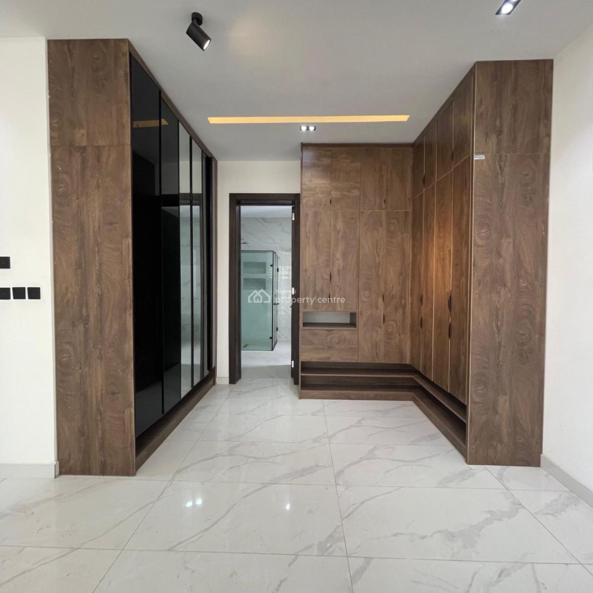 Aesthetic 5 Bedroom Fully Detached Home, Ikota, Lekki, Lagos, Detached Duplex for Sale