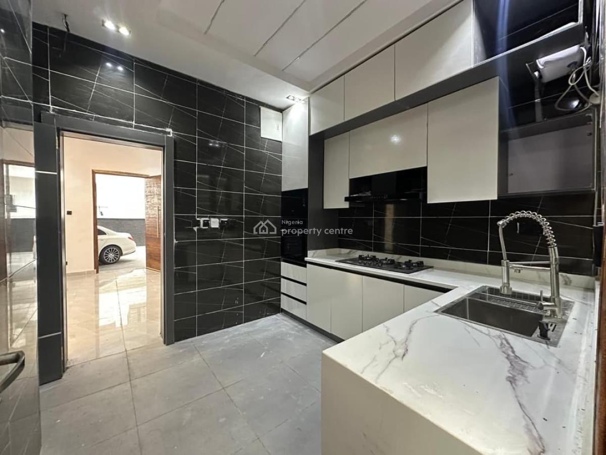 Beautiful 3 Bedroom Terrace Duplex, Ikota, Lekki, Lagos, Terraced Duplex for Sale