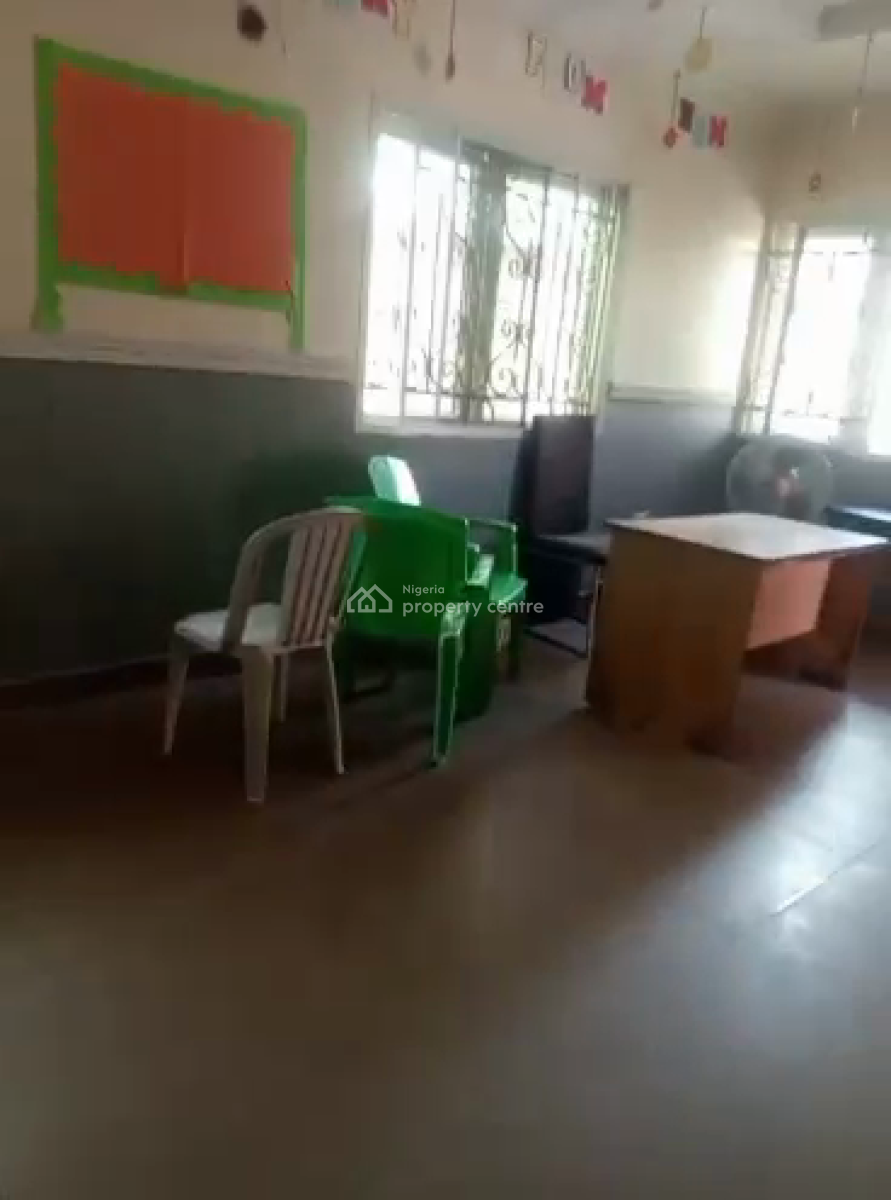 Rear Self Compound 3 Bedroom Bungalow + Bq, United Estate, Sangotedo, Ajah, Lagos, Detached Bungalow for Rent