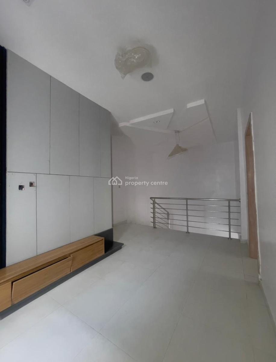 Fully Serviced 4 Bedroom Semi Detached Duplex with Bq, Vgc, Lekki, Lagos, Semi-detached Duplex for Sale