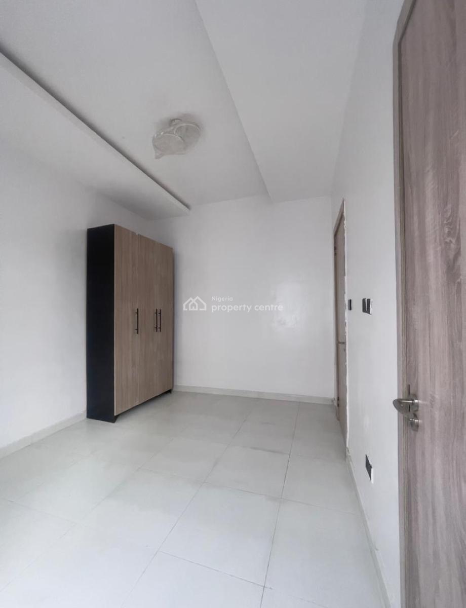 Fully Serviced 4 Bedroom Semi Detached Duplex with Bq, Vgc, Lekki, Lagos, Semi-detached Duplex for Sale