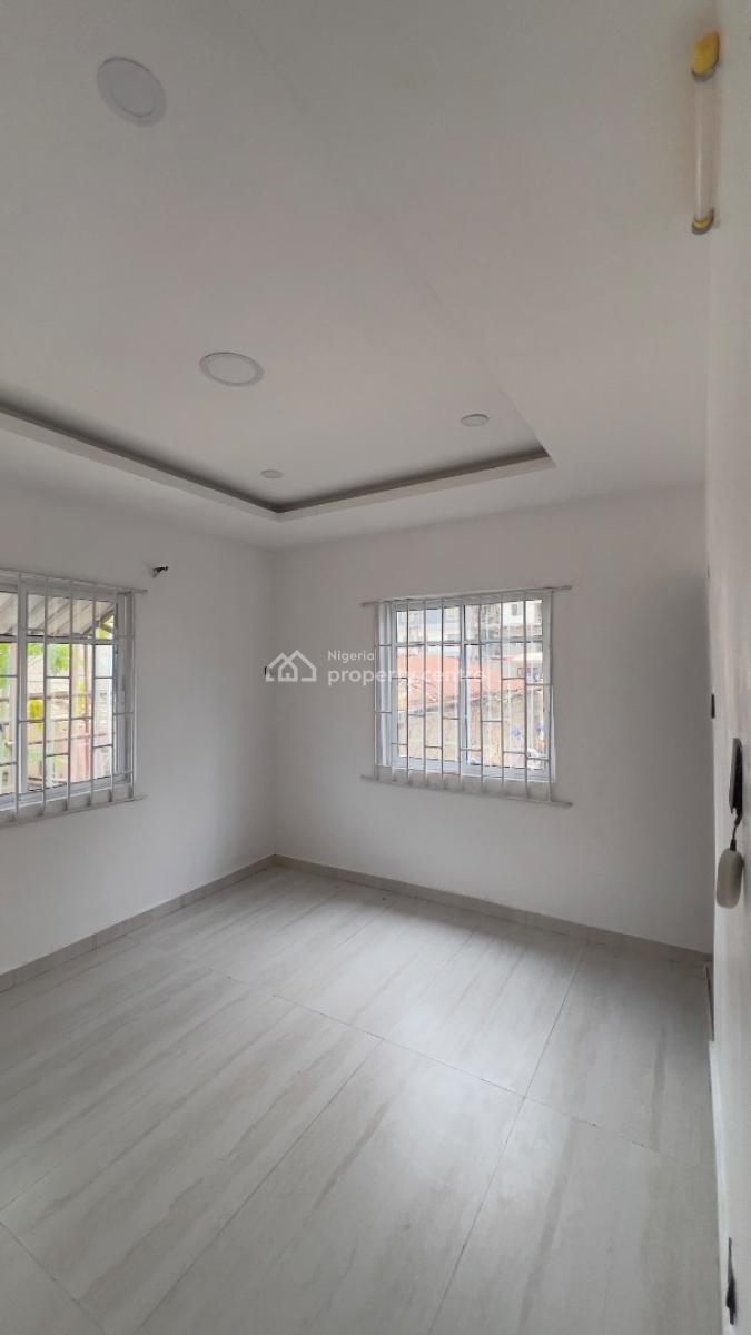 Newly Built 2 Bedroom Flat, Mosalashi Street, Surulere Opposite Bode Thomas., Bode Thomas, Surulere, Lagos, Flat / Apartment for Rent