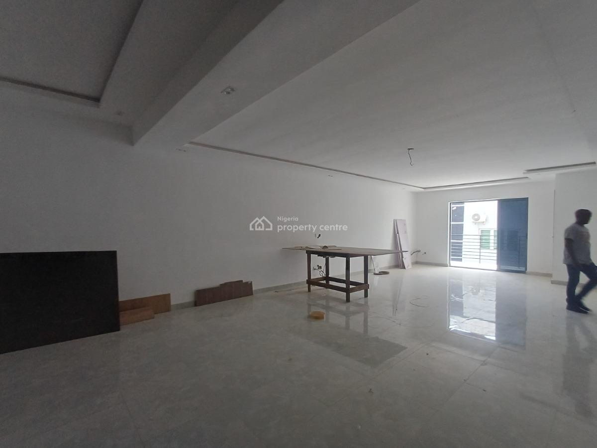 Luxury 3-bedroom Apartment with Bq, Lekki Phase 1, Lekki, Lagos, Flat / Apartment for Sale