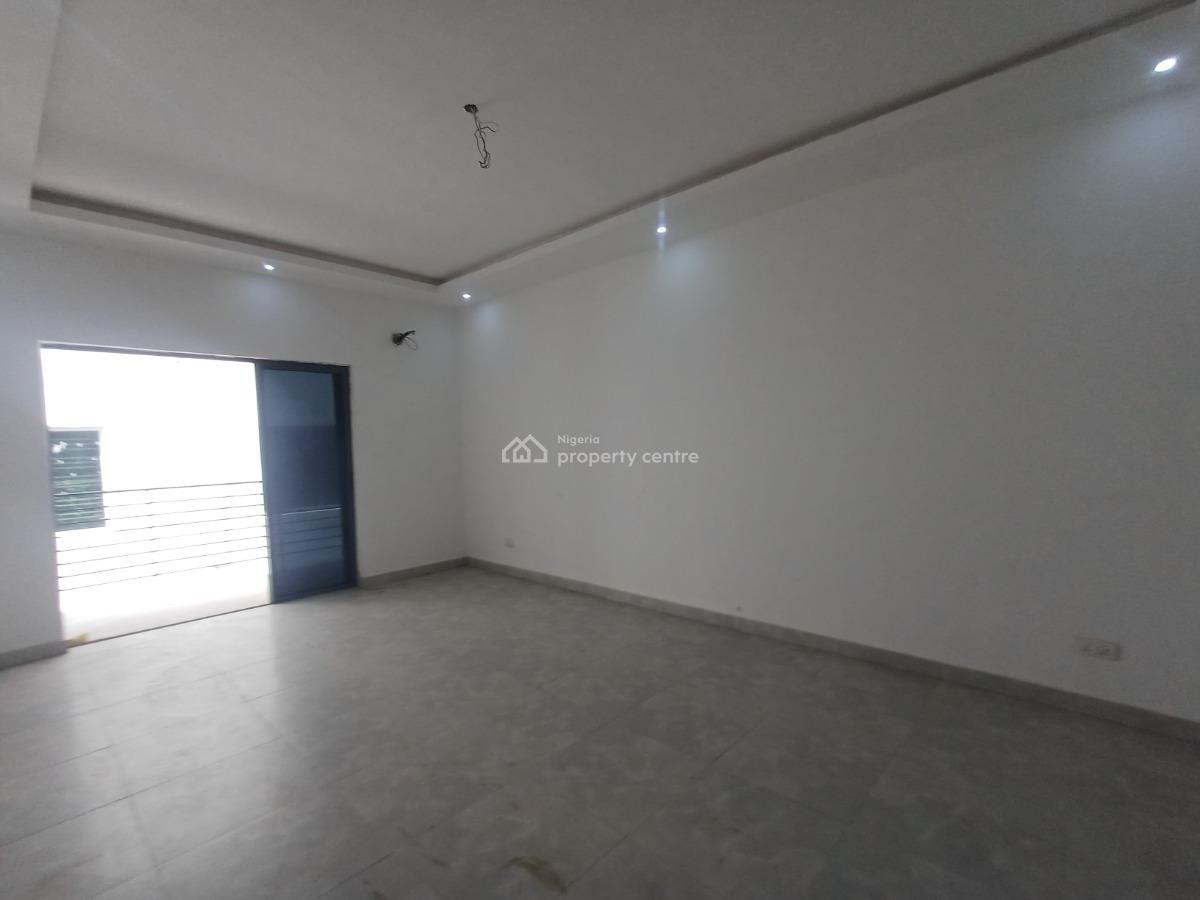 Luxury 3-bedroom Apartment with Bq, Lekki Phase 1, Lekki, Lagos, Flat / Apartment for Sale