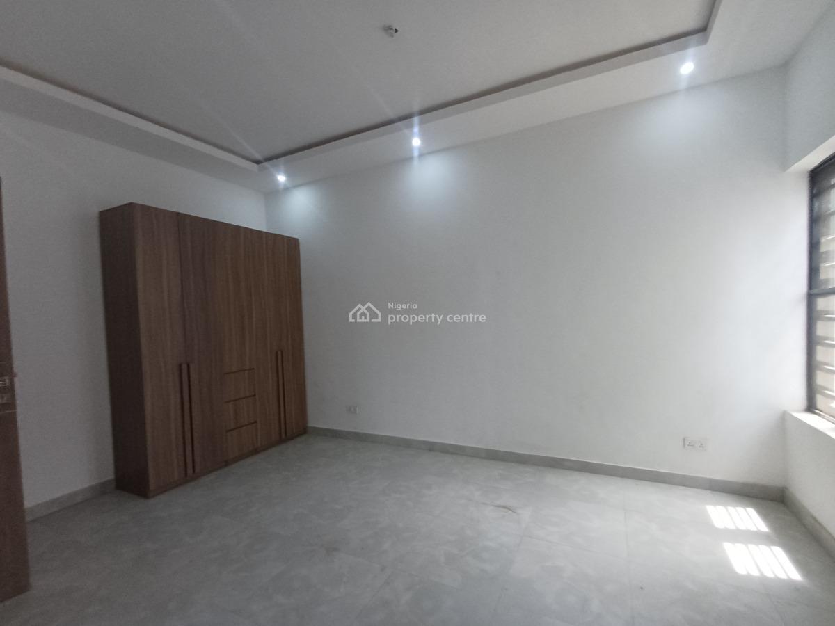 Luxury 3-bedroom Apartment with Bq, Lekki Phase 1, Lekki, Lagos, Flat / Apartment for Sale