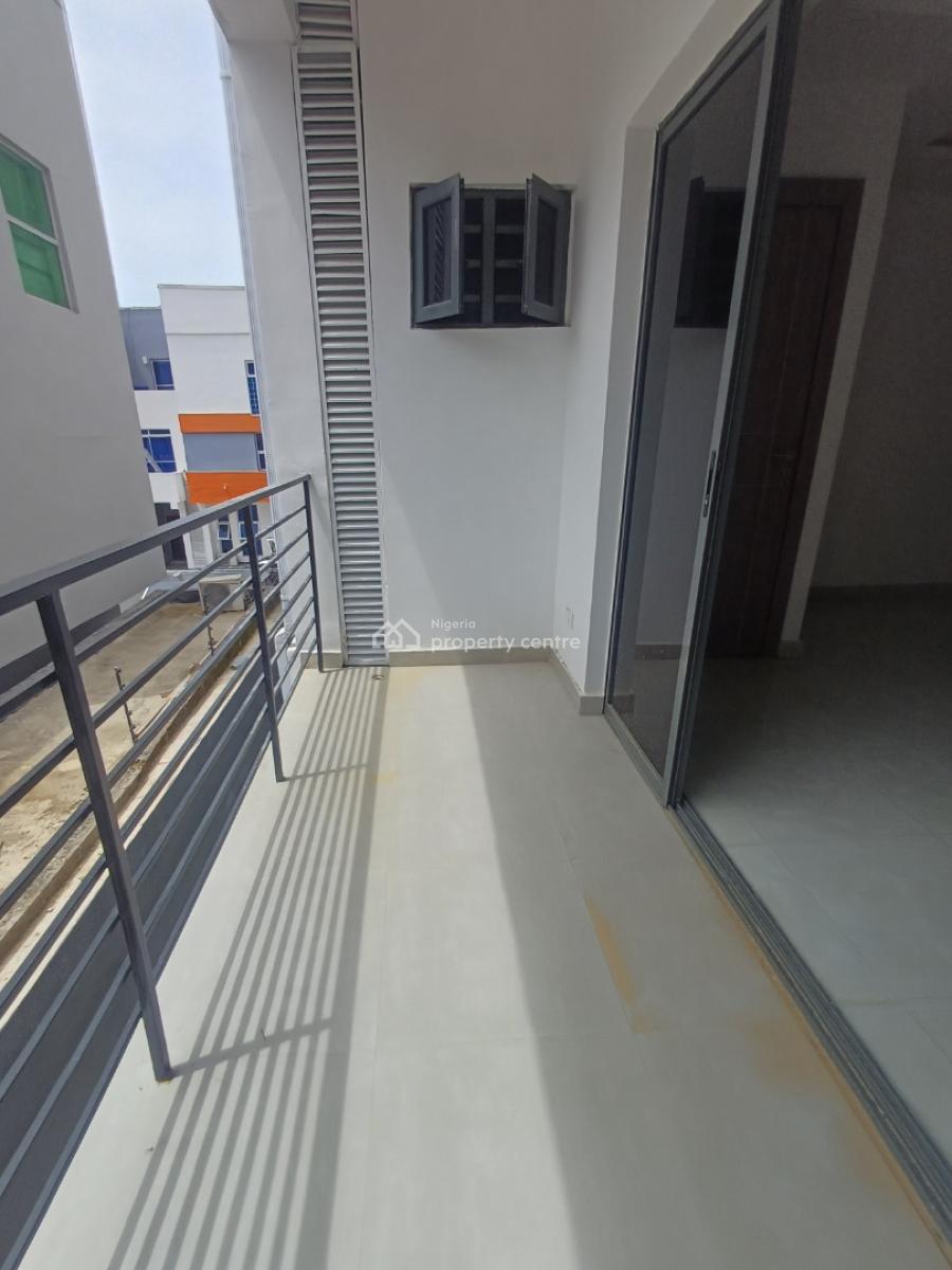 Luxury 3-bedroom Apartment with Bq, Lekki Phase 1, Lekki, Lagos, Flat / Apartment for Sale