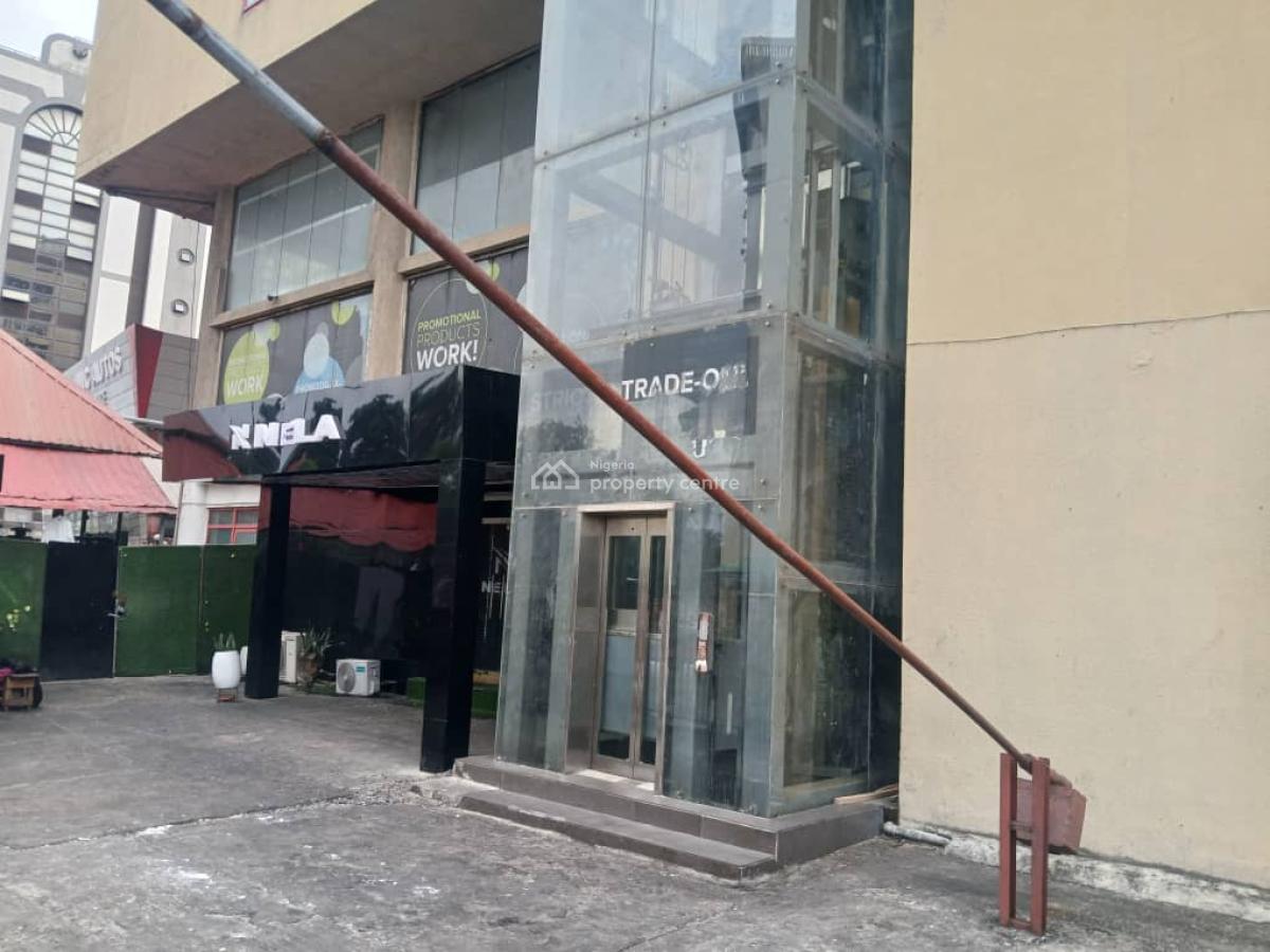 an Office Space Measuring 980sqm on Two Floors., Adeyemo Alakija Street, Victoria Island, Victoria Island (vi), Lagos, Office Space for Rent