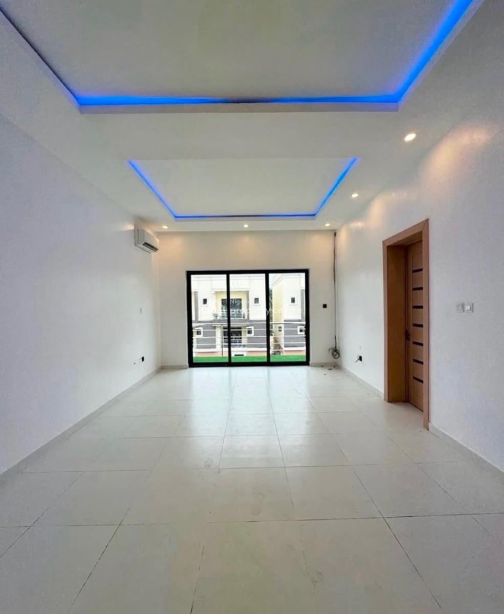 Well Built Serviced 3 Bedroom Maisonette, Ikoyi, Lagos, Flat / Apartment for Rent