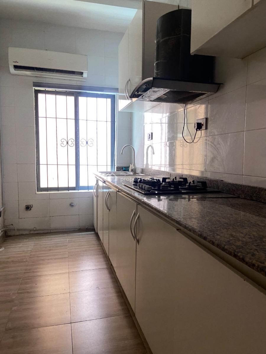 2 Bedroom Apartment, Lekki, Lekki Phase 1, Lekki, Lagos, Flat / Apartment for Rent