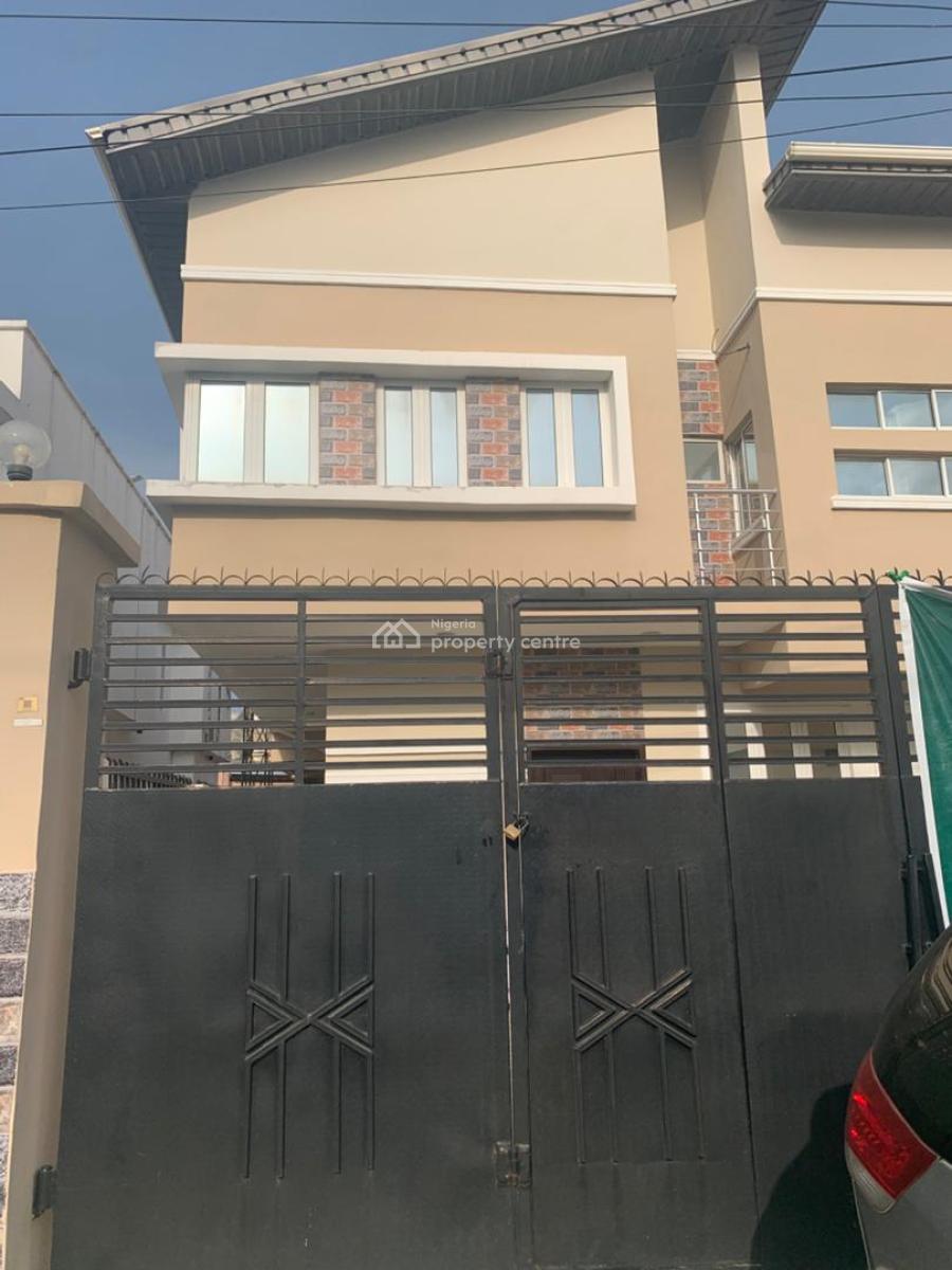 a Luxurious 4-bedroom Semi-detached Duplex, Nicole Balogun Street, Igbo-efon, Lekki, Lagos, Ologolo, Lekki, Lagos, Semi-detached Duplex for Rent