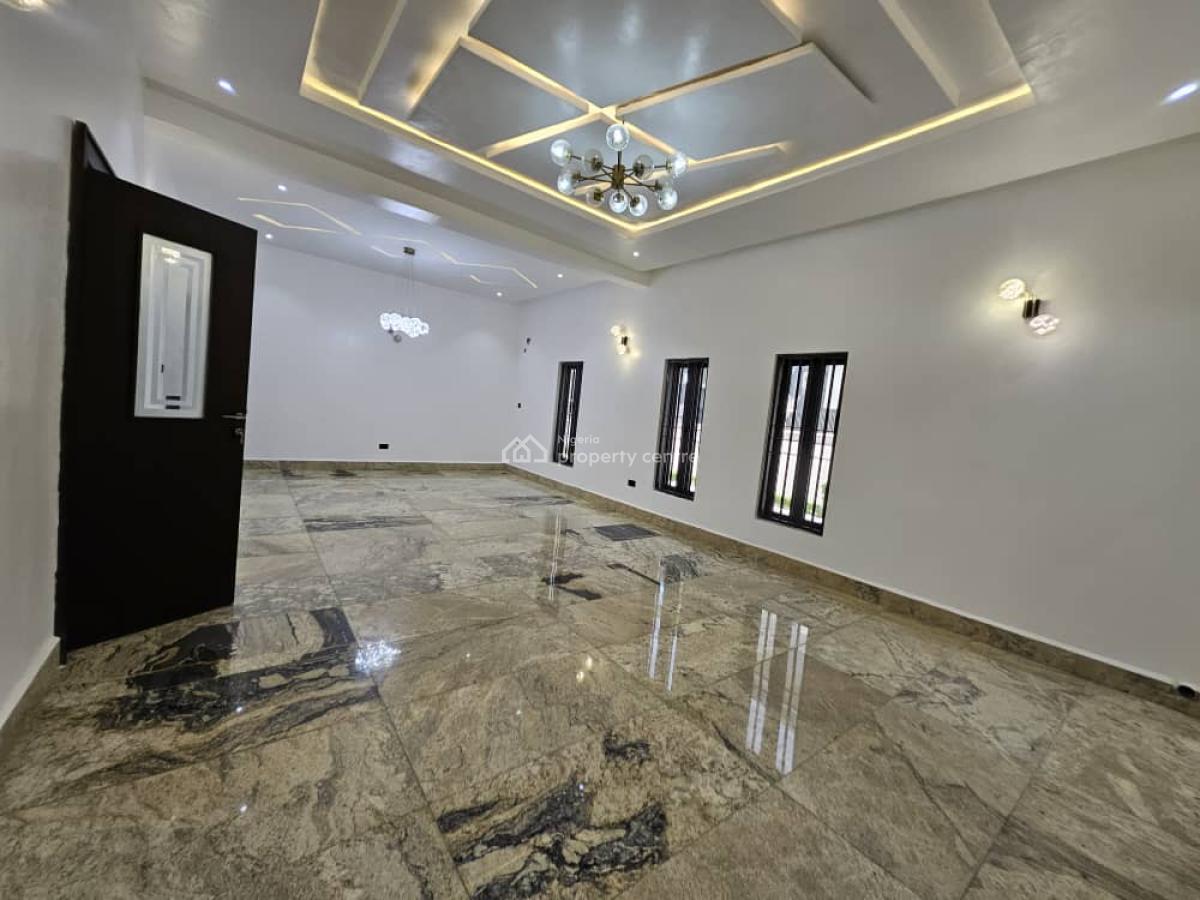 6 Bedrooms Fully Detached Penthouse Duplex with 2 Rooms Self Contain, Gwarinpa, Abuja, Detached Duplex for Sale